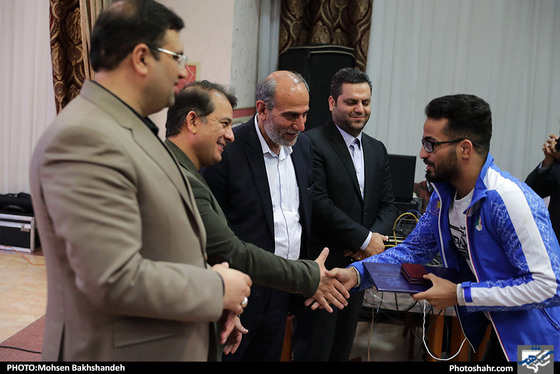 تجلیل از ورزشکاران مسابقات آسیایی و پارآسیایی جاکارتا عکس: محسن بخشنده / شهرآرا