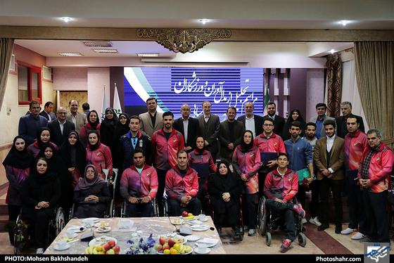 تجلیل از ورزشکاران مسابقات آسیایی و پارآسیایی جاکارتا عکس: محسن بخشنده / شهرآرا