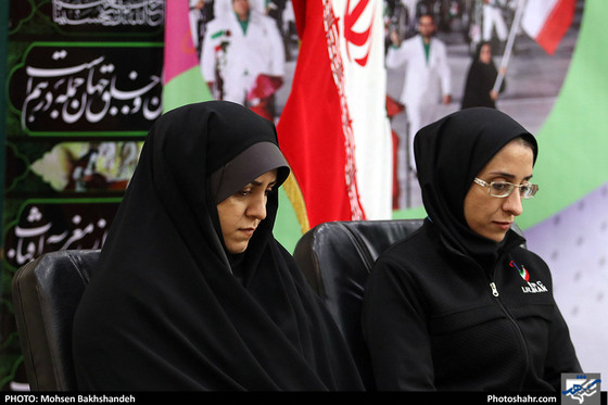 دیدار قهرمانان خراسانی مسابقات آسیایی و پارآسیایی جاکارتا با امام جمعه مشهد / عکس: محسن بخشنده / شهرآرا