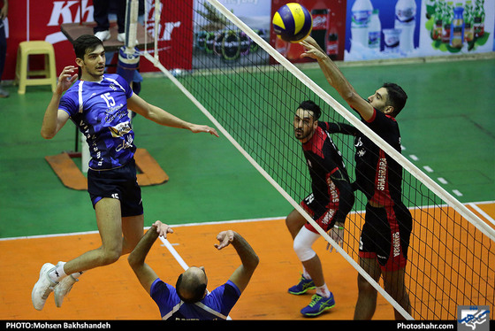 لیگ برتر والیبال / پیام خراسان و شهرداری ورامین / عکس: محسن بخشنده / شهرآرا