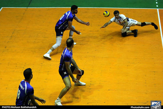 لیگ برتر والیبال / پیام خراسان و شهرداری ورامین / عکس: محسن بخشنده / شهرآرا