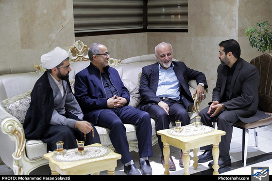 دیدار رئیس شورای اسلامی شهر مشهد و تولیت آستان قدس رضوی با تولیت حرم حضرت علی (ع) / عکس: محمد حسن صلواتی / شهرآرا