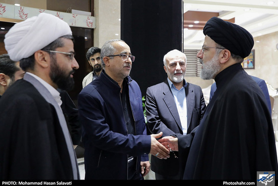 دیدار رئیس شورای اسلامی شهر مشهد و تولیت آستان قدس رضوی با تولیت حرم حضرت علی (ع) / عکس: محمد حسن صلواتی / شهرآرا