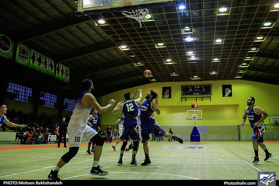 لیگ برتر بسکتبال مسابقه آویژه صنعت پارسای مشهد و شهرداری گرگان / عکس: محسن بخشنده / شهرآرا