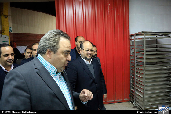 بازدید وزیر تعاون،کار و رفاه اجتماعی از یک واحد تولید زعفران / عکس:  محسن بخشنده / شهرآرا