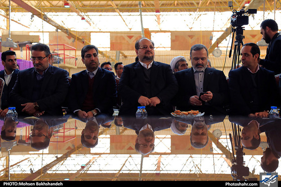 بازدید وزیر تعاون،کار و رفاه اجتماعی از یک واحد تولید زعفران / عکس:  محسن بخشنده / شهرآرا