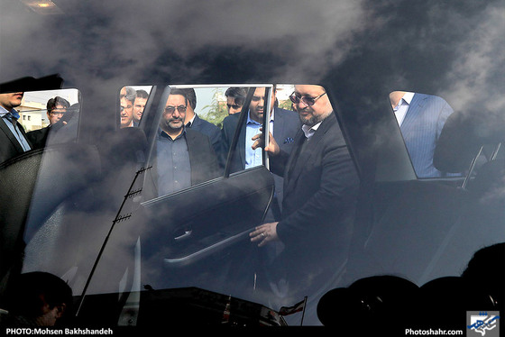 بازدید وزیر تعاون،کار و رفاه اجتماعی از یک واحد تولید زعفران / عکس:  محسن بخشنده / شهرآرا