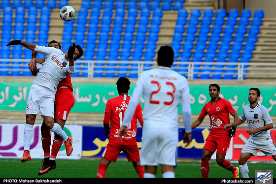 لیگ برتر فوتبال  مسابقه پدیده مشهد و نساجی قائمشهر / عکس: محسن بخشنده / شهرآرا 