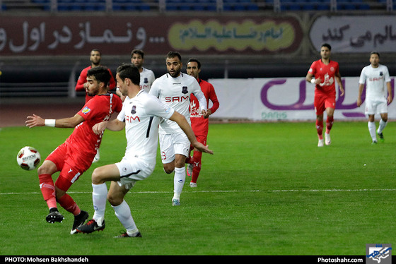 لیگ برتر فوتبال  مسابقه پدیده مشهد و نساجی قائمشهر / عکس: محسن بخشنده / شهرآرا 