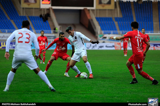 لیگ برتر فوتبال  مسابقه پدیده مشهد و نساجی قائمشهر / عکس: محسن بخشنده / شهرآرا 