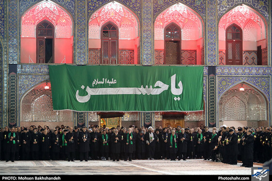 خطبه خوانی شب شهادت امام رضا (ع) / عکس: محسن بخشنده / شهرآرا