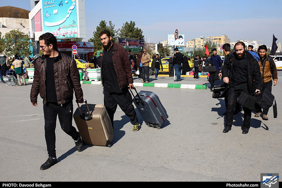 بازگشت زائران امام رضا (ع) از مشهد / عکس: داود بهگام / شهرآرا