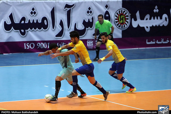لیگ برتر فوتسال / فرش آرا مشهد و اهورا بهبهان / عکاس : محسن بخشنده /شهرآرا