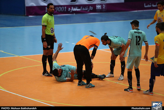 لیگ برتر فوتسال / فرش آرا مشهد و اهورا بهبهان / عکاس : محسن بخشنده /شهرآرا