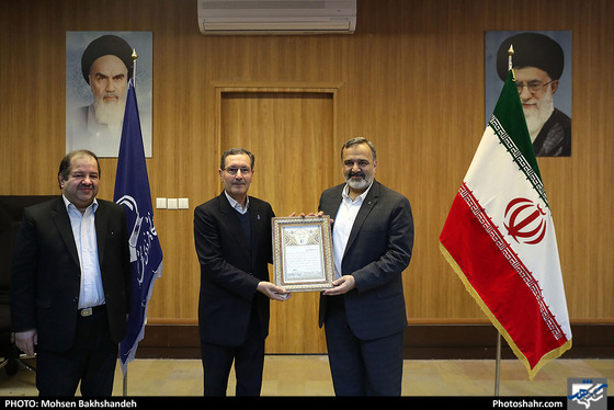 تقدیر جامعه دانشگاهی خراسان رضوی از استاندار / عکس: محسن بخشنده / شهرآرا