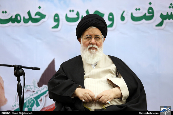 دیدار بسیجیان با آیت‌الله علم‌الهدی / عکس: نیما نجف زاده /شهرآرا