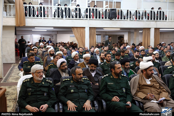 دیدار بسیجیان با آیت‌الله علم‌الهدی / عکس: نیما نجف زاده /شهرآرا