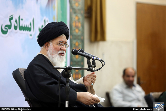 دیدار بسیجیان با آیت‌الله علم‌الهدی / عکس: نیما نجف زاده /شهرآرا
