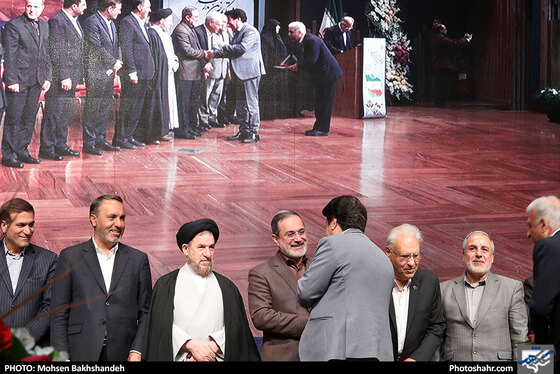 همایش تکریم خیرین مدرسه ساز / عکس: محسن بخشنده / شهرآرا