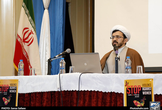 همایش منع خشونت علیه زنان / عکس: ساناز صفائی / شهرآرا