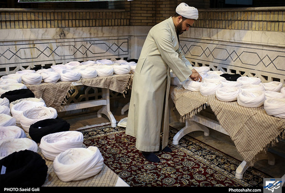 مراسم عمامه‌گذاری طلاب حوزه علمیه خراسان / عکس: سعیدگلی / شهرآرا