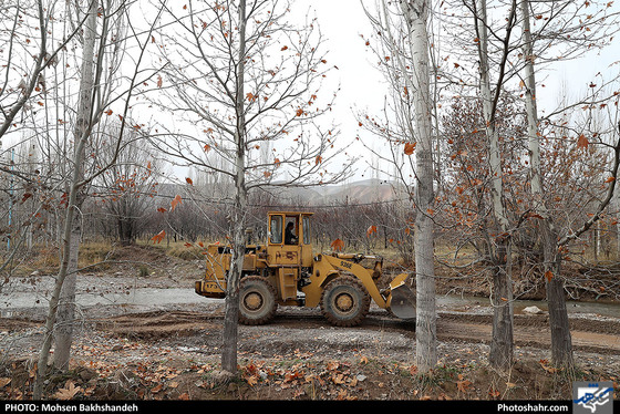 آغاز رفع تصرف مخزن سدکارده / عکس: محسن بخشنده / شهرآرا