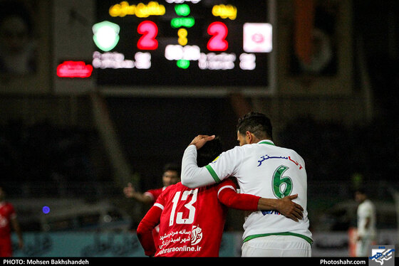 لیگ برتر فوتبال پدیده مشهد و ماشین سازی تبریز  / عکس: محسن بخشنده / شهرآرا