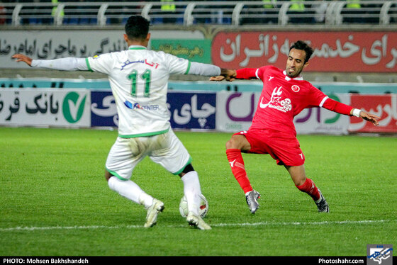 لیگ برتر فوتبال پدیده مشهد و ماشین سازی تبریز  / عکس: محسن بخشنده / شهرآرا