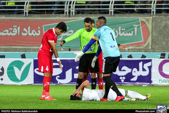 لیگ برتر فوتبال پدیده مشهد و ماشین سازی تبریز  / عکس: محسن بخشنده / شهرآرا