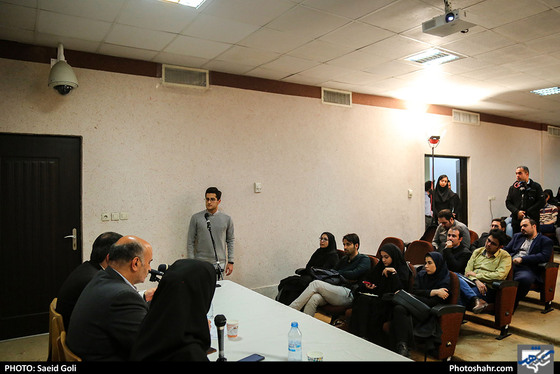  نشست مسئولان اقتصاد شهری با دانشجویان - عکس : سعید گلی / شهرآرا
