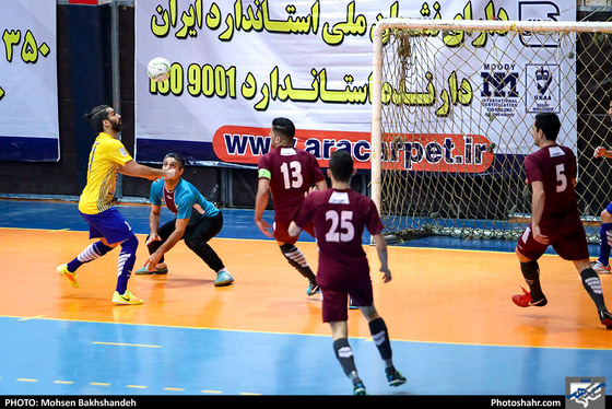  لیگ برتر فوتسال / فرش آرا مشهد و شهرداری ساوه -  عکس : محسن بخشنده /شهرآرا