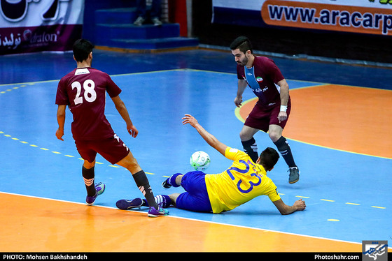  لیگ برتر فوتسال / فرش آرا مشهد و شهرداری ساوه -  عکس : محسن بخشنده /شهرآرا