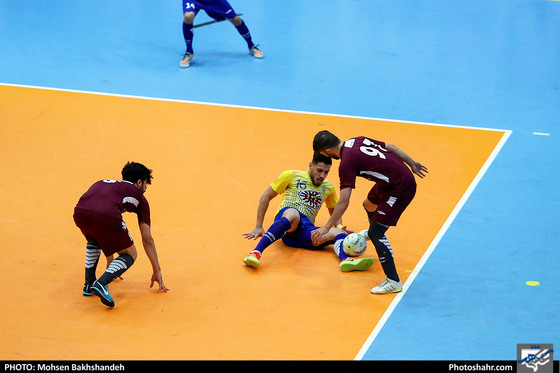  لیگ برتر فوتسال / فرش آرا مشهد و شهرداری ساوه -  عکس : محسن بخشنده /شهرآرا