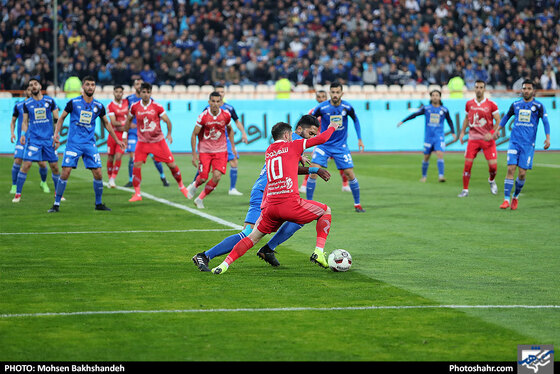 لیگ برتر فوتبال / استقلال تهران و پدیده مشهد / عکس: محسن بخشنده / شهرآرا