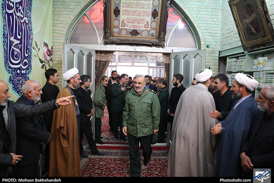 تشییع پیکر سردار منصوری فرمانده قرارگاه منطقه‌ ای ثامن الائمه(ع)