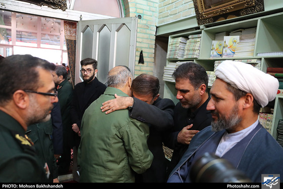 تشییع پیکر سردار منصوری فرمانده قرارگاه منطقه‌ ای ثامن الائمه(ع)