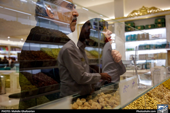در آستانه شب یلدا / عکس: مهدیه غفوریان / شهرآرا