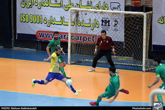 لیگ برتر فوتسال / فرش آرا مشهد و مقاومت قرچک