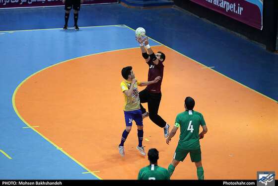 لیگ برتر فوتسال / فرش آرا مشهد و مقاومت قرچک