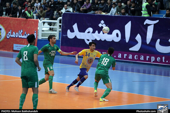 لیگ برتر فوتسال / فرش آرا مشهد و مقاومت قرچک