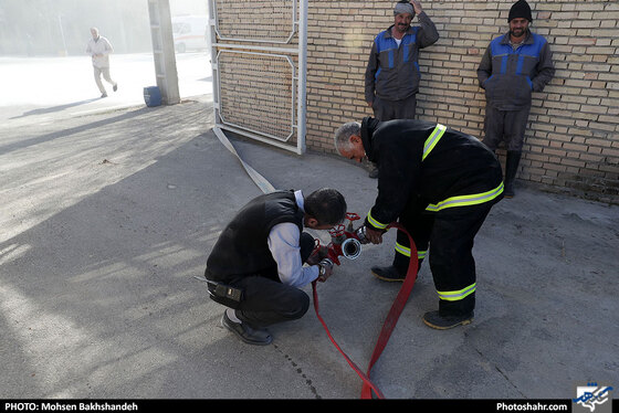 رزمایش پدافند غیرعامل در شهرک صنعتی مشهد
