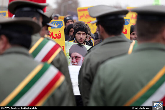 راهپیمایی حماسه نهم دی ماه در مشهد  - عکس : محسن بخشنده / شهرآرا
