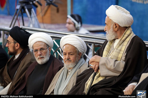  راهپیمایی حماسه نهم دی ماه در مشهد  - عکس : محسن بخشنده / شهرآرا