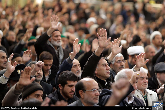  راهپیمایی حماسه نهم دی ماه در مشهد  - عکس : محسن بخشنده / شهرآرا