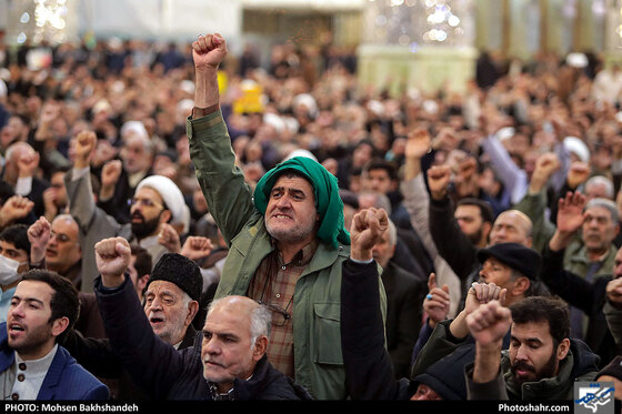  راهپیمایی حماسه نهم دی ماه در مشهد  - عکس : محسن بخشنده / شهرآرا