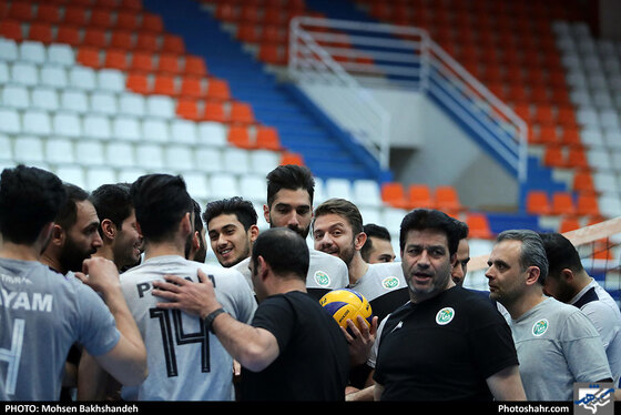  آخرین جلسه تمرین تیم والیبال پیام خراسان پیش از بازی با شهرداری تبریز - عکس : محسن بخشنده / شهرآرا