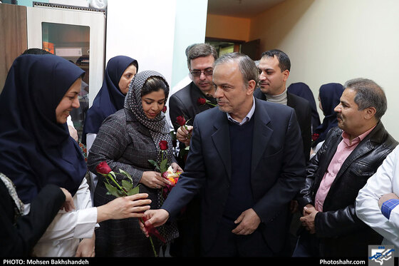  حضور استاندار خراسان رضوی در بیمارستان امام رضا (ع)  به مناسبت روز پرستار