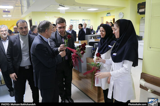  حضور استاندار خراسان رضوی در بیمارستان امام رضا (ع)  به مناسبت روز پرستار