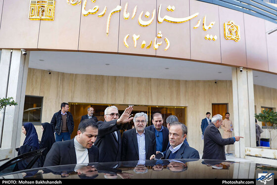  حضور استاندار خراسان رضوی در بیمارستان امام رضا (ع)  به مناسبت روز پرستار