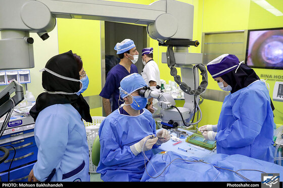 عمل جراحی سنتو لیزر در بیمارستان بینا - عکس : محسن بخشنده / شهرآرا